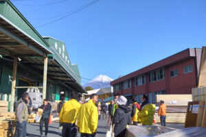 新春初市/マルダイさん